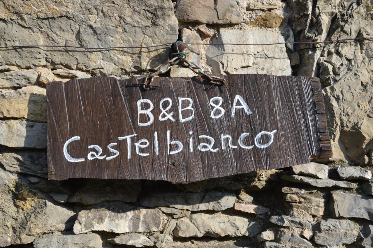 B&B 8A Castelbianco Colletta Exterior foto